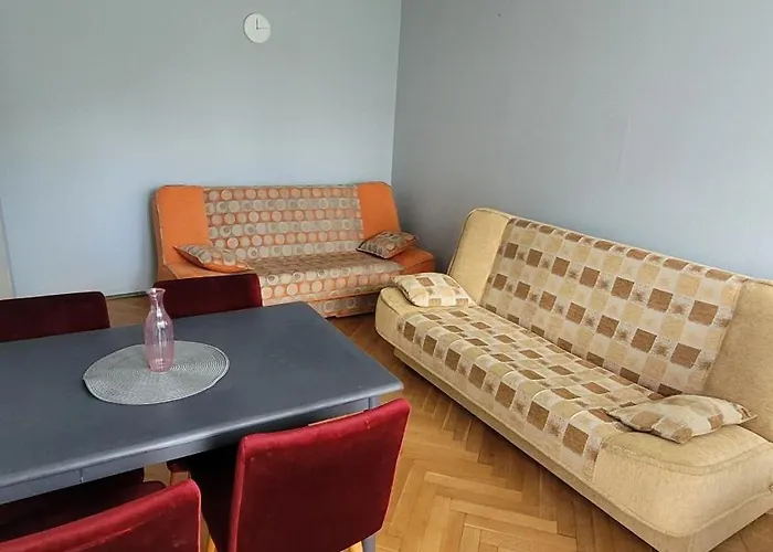 Apartment 7 Osob, 3 Pokoje, Super Lokalizacja *